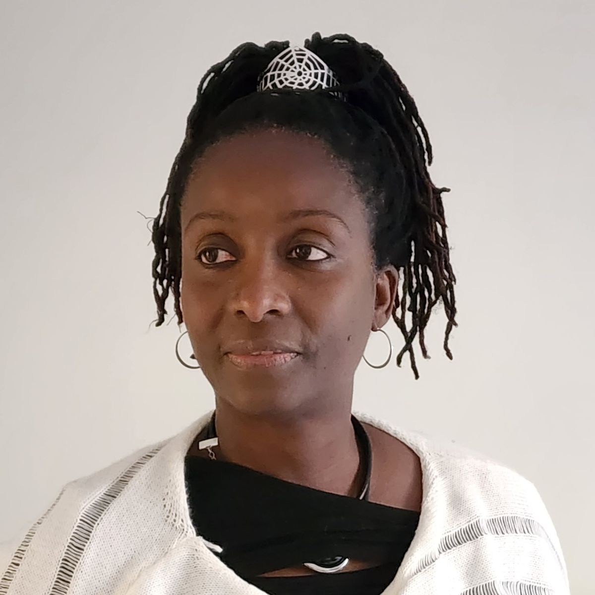 Anansi Kroon – Haarmanchet voor Locs, Vlechten & Natuurlijke Haarstijlen