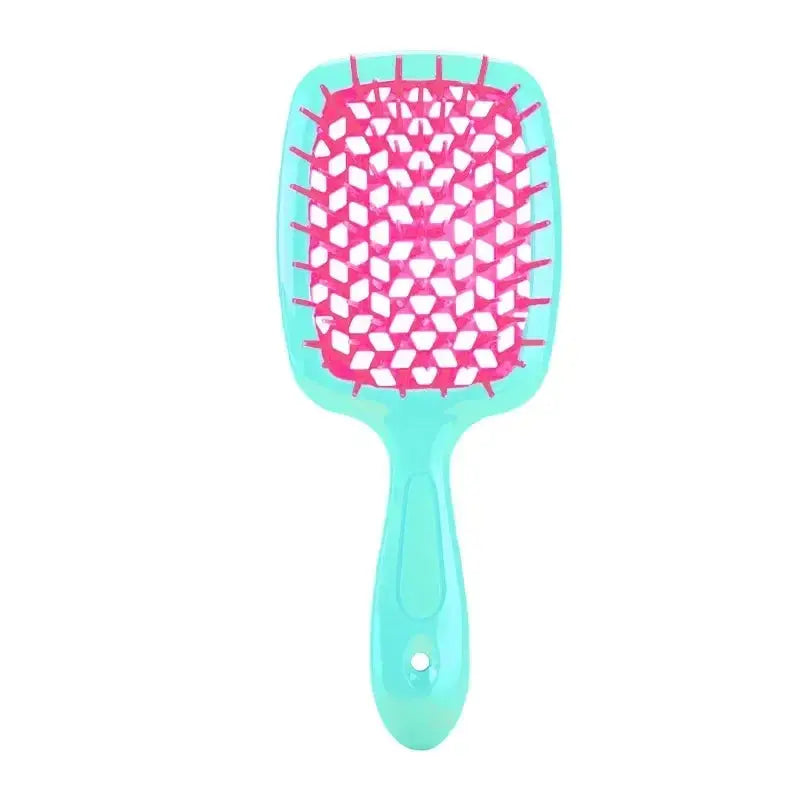 Black detangling brush with a honeycomb bristle structure for curly hair. Provides a comfortable grip and smooth detangling experience.