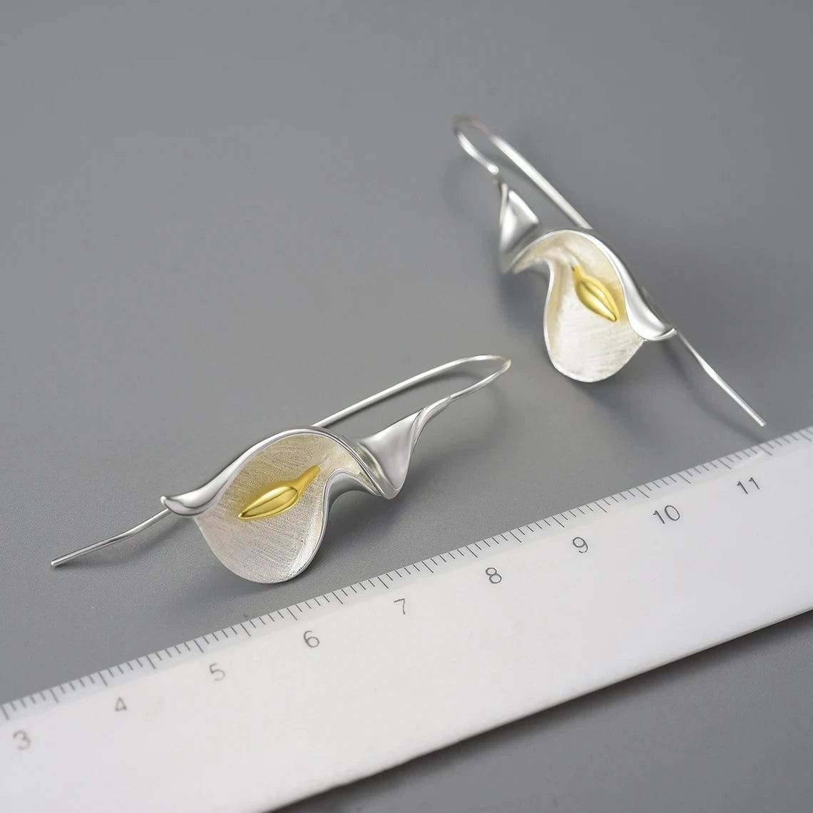 Gouden Kelk Oorbellen - Elegant Goud en Silver