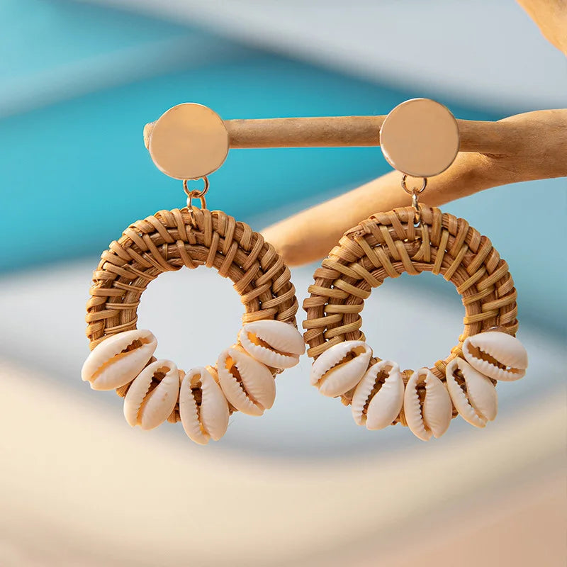 Handgemaakte Rotan & Kauri-schelp Oorbellen | Boho Strand Sieraden | Gevlochten Rotan Hangers met Houten Kralen