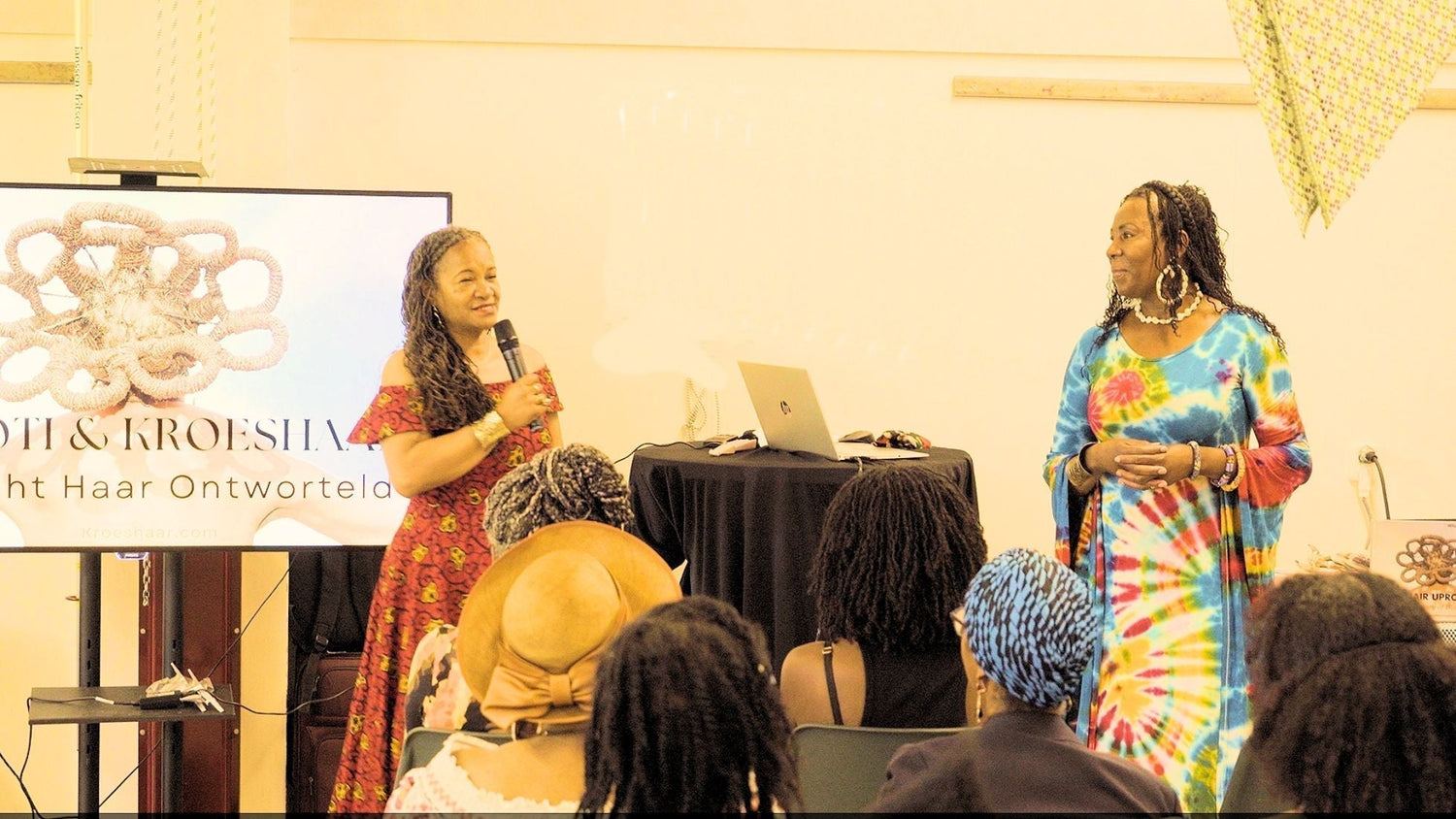 Slecht Haar Ontworteld: Kroeshaar, Locs & Gelijke Haarrechten