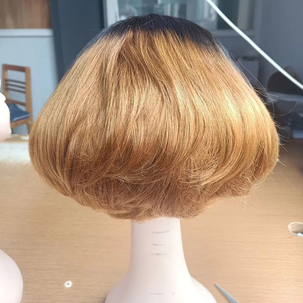 Moeiteloze Gelaagde Bob Pruik - Glueless &