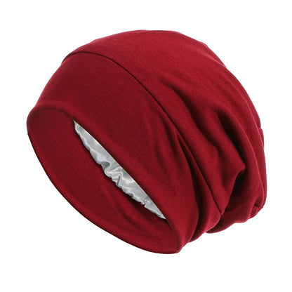Satijnen Bonnet in Rood met Binnenvoering 