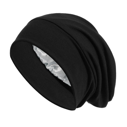 Satijnen Bonnet met Binnenvoering in Zwart