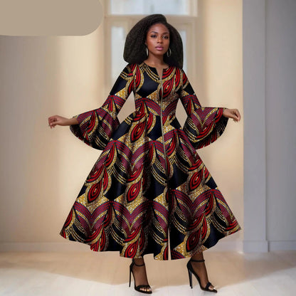 Zwarte Ankara Jurk met Rode, Gouden en Zwarte Details - Wijden Mauwen &amp; RitsDetail